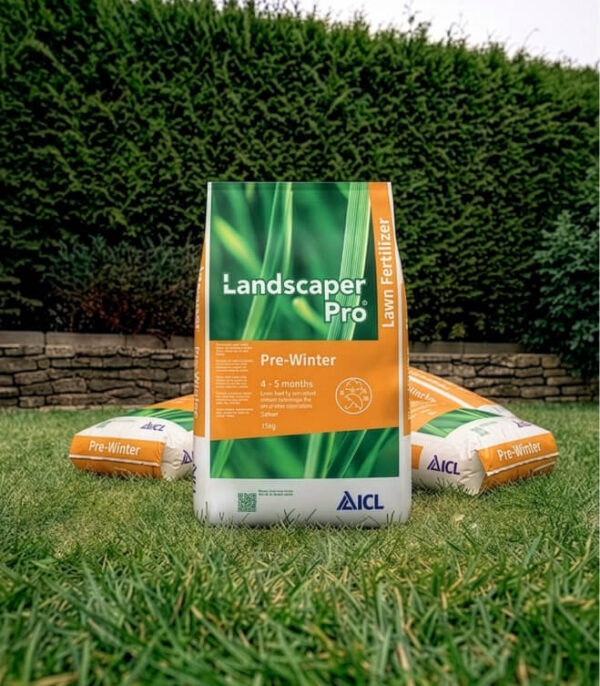 Landscaper Pro Pre-Winter trávnikové hnojivo 15 kg